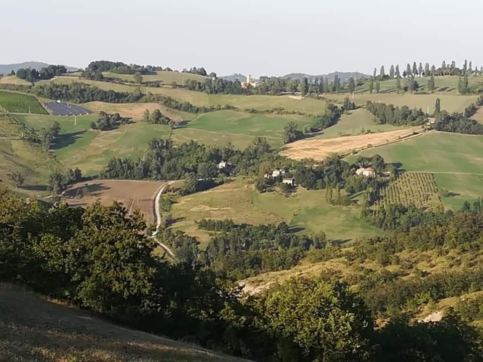 B&B I Girasoli Monte San Pietro Exterior foto